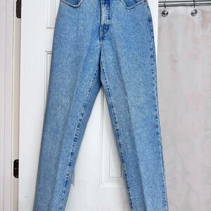 Women's Straight Leg Limited Blue Jeans